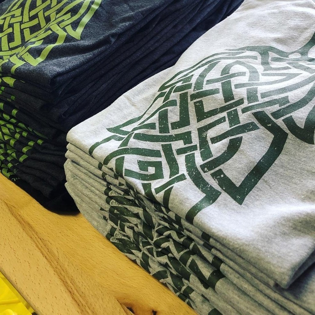 Knotty Hop - Unisex Tee